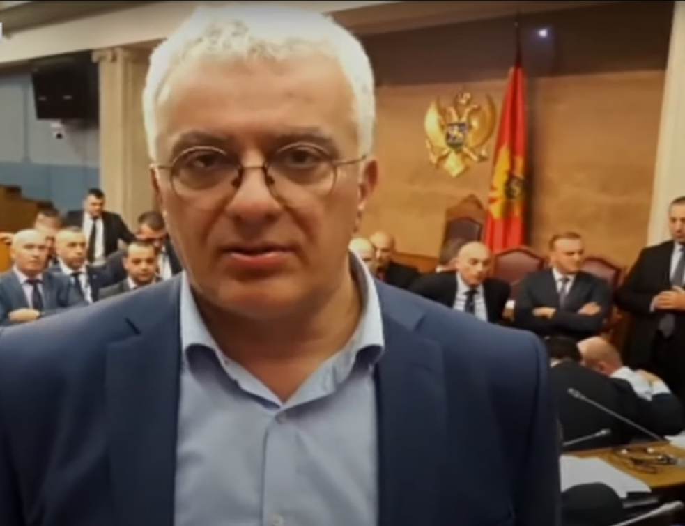 Mandić pozvao Crnogorce na liturgiju u Nikšiću